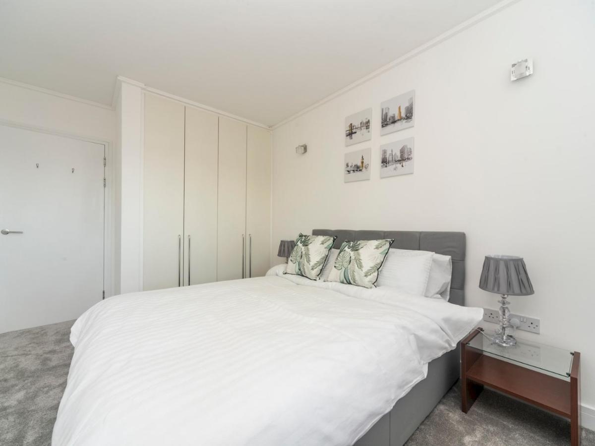 Pass The Keys Riverside Amazing Flat In London Close To The O2 Ngoại thất bức ảnh