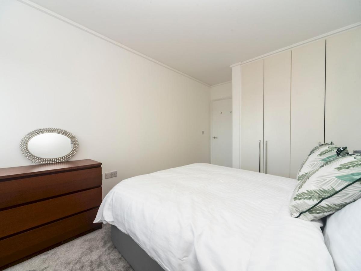 Pass The Keys Riverside Amazing Flat In London Close To The O2 Ngoại thất bức ảnh